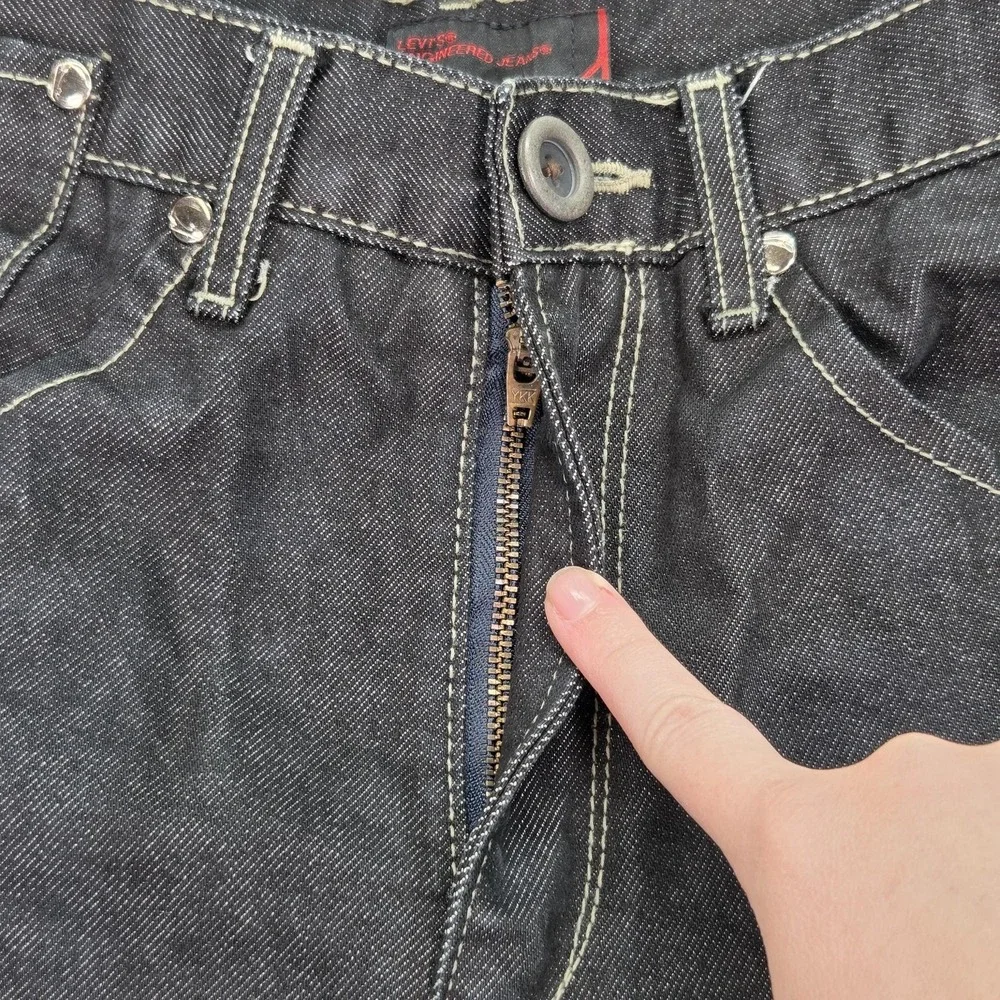 Levis important sizing